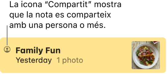 Una nota que s’ha compartit amb altres persones en una conversa de l’app Missatges, amb la icona de compartit a l’esquerra del nom de la nota.