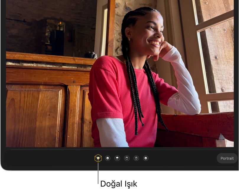 Doğal aydınlatma ile portre fotoğraf.