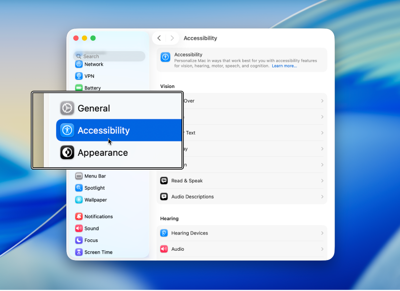 A l’escriptori hi ha la finestra de l’app Configuració oberta. Una superposició mostra una versió ampliada d’una part de la finestra.