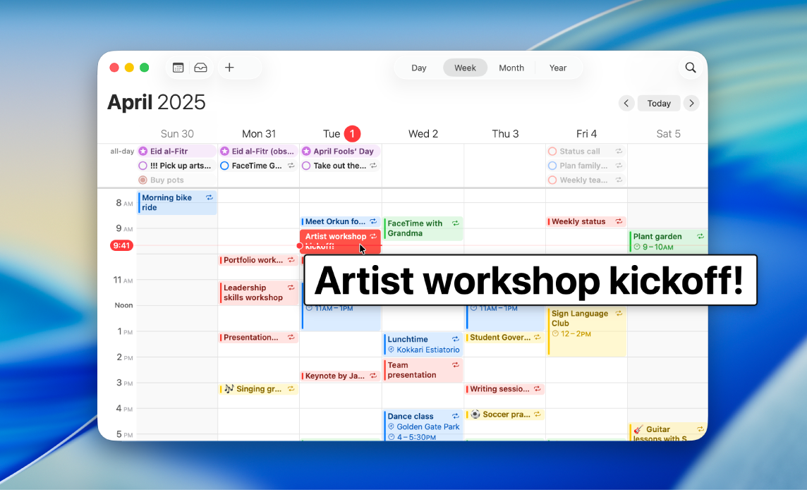 L’app Calendrier est ouverte sur le bureau et le pointeur est maintenu sur un évènement de calendrier. Une version agrandie du texte de l’évènement est affichée.