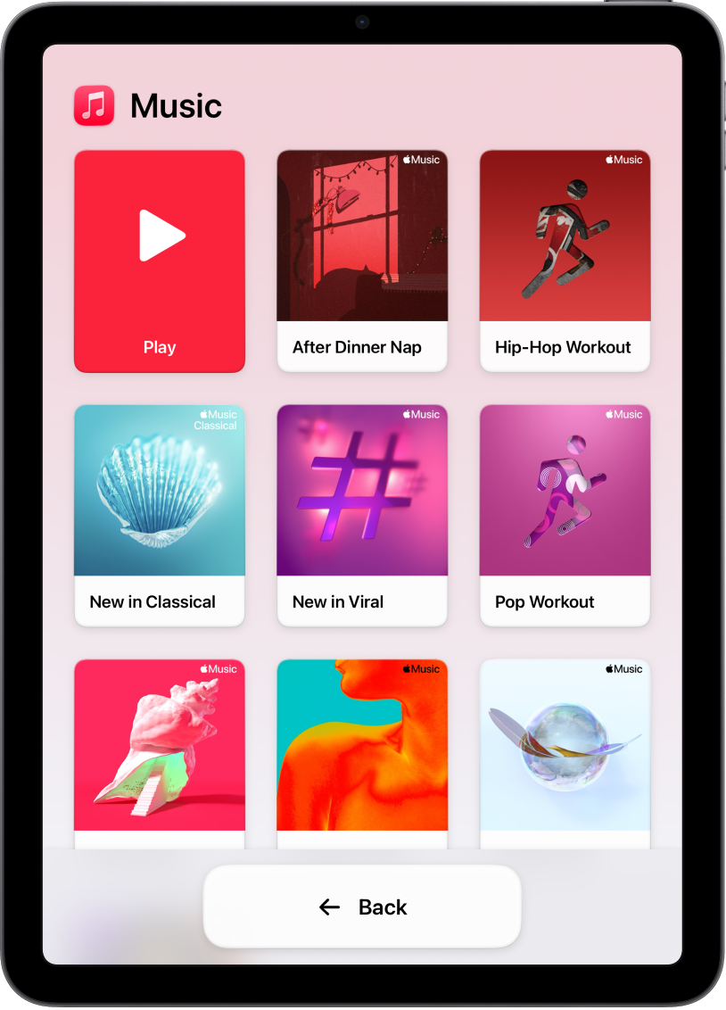 iPad kasutab režiimi Assistive Access ning avatud on rakendus Music. Ülemises vasakus nurgas on nupp Play ning allosas nupp Back. Ekraani keskosa täidab suures ruudustikus olev esitusloend.