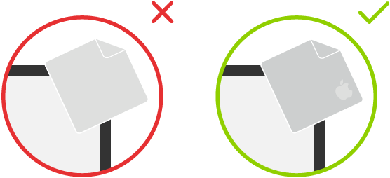 صورتان توضحان قطعتي القماش الصحيحة وغير الصحيحة للاستخدام عند تنظيف شاشة عرض بزجاج نانو.