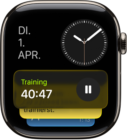 Der Smart-Stapel auf der Apple Watch mit Live-Aktivitäten und Widgets.