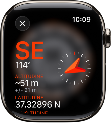 L’app Bussola con la schermata delle informazioni. La direzione viene visualizzata al centro a sinistra con la direzione (sud-est) e i gradi (114 gradi) della bussola. Sotto vengono mostrate l’inclinazione e l’altitudine correnti. A destra è presente l’icona della bussola. In alto a sinistra è presente il pulsante Chiudi.