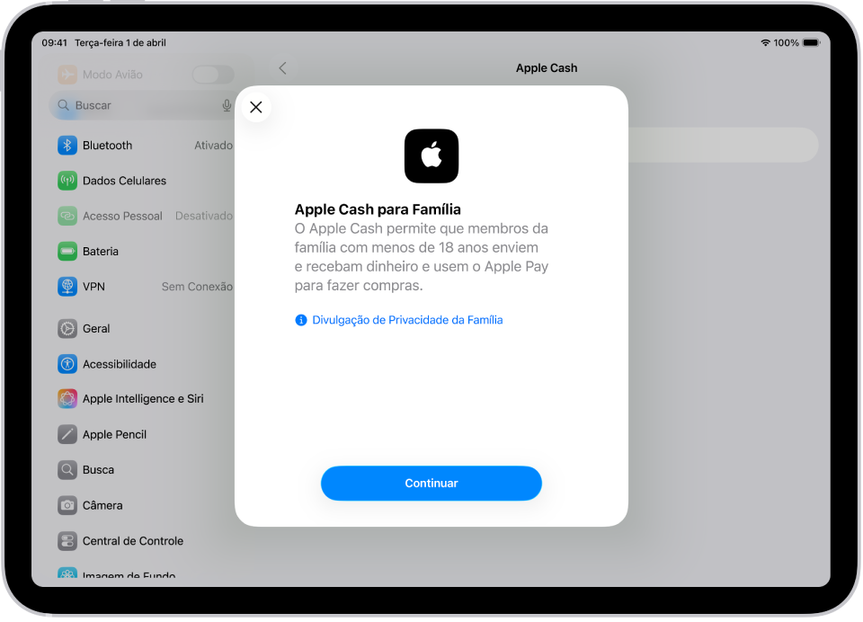 A tela dos Ajustes com o diálogo de configuração do Apple Cash para Família no centro da tela.
