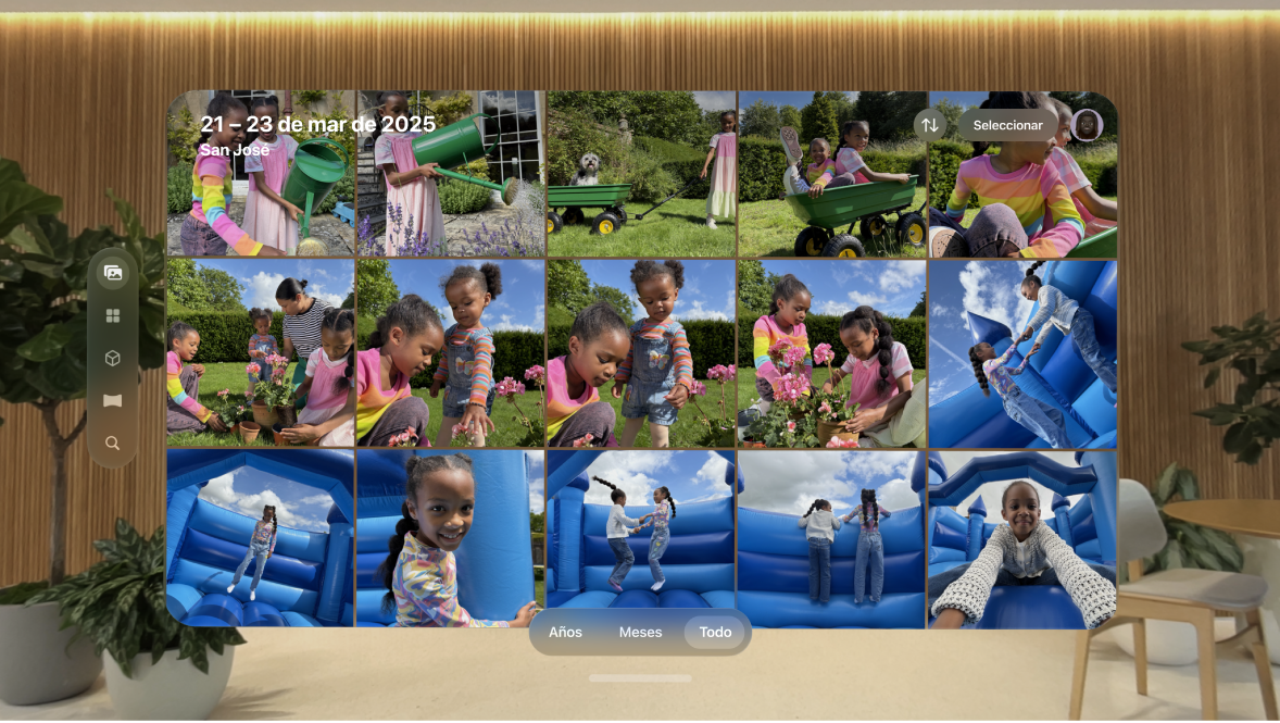 La fototeca de la app Fotos en el Apple Vision Pro mostrando una cuadrícula de fotos.