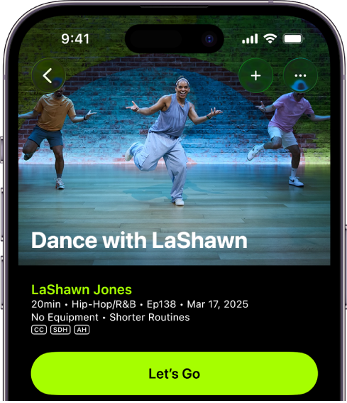 The Apple Fitness+ screen showing a workout. An image of trainers performing a workout is at the top of the screen. The title of the workout and the name of the trainer leading the workout are in the centre. The button to start the workout is below the workout details.