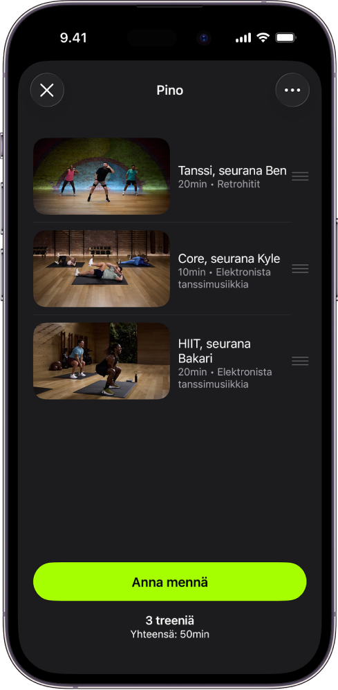 Apple Fitness+ -näytöllä on pino, jossa on kolme treeniä. Näytön alareunassa on Antaa mennä -painike.