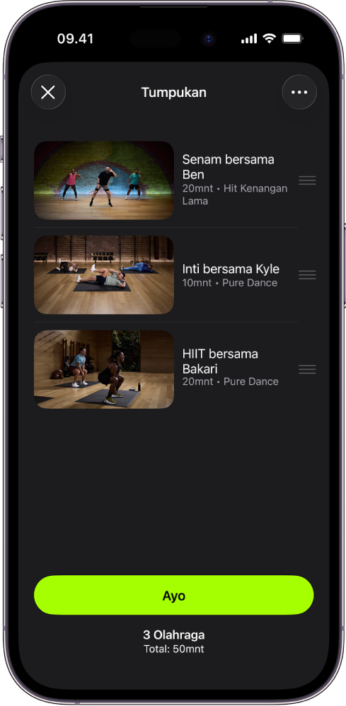 Layar Apple Fitness+ yang menampilkan Tumpukan dengan tiga olahraga. Tombol Ayo ada di bagian bawah layar.