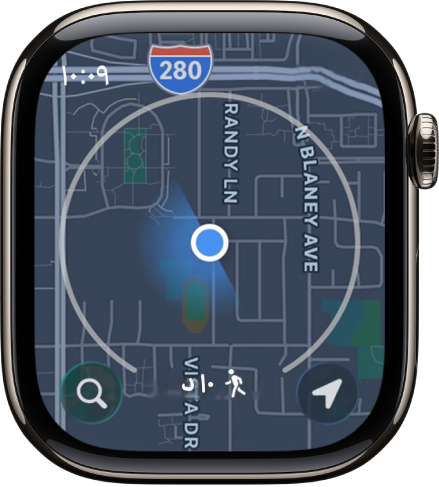 تطبيق الخرائط به دائرة حول الموقع الحالي، تمثل نطاق مشي مدته سبع دقائق. يظهر زر موقع في أسفل اليمين وزر بحث في أسفل اليسار.