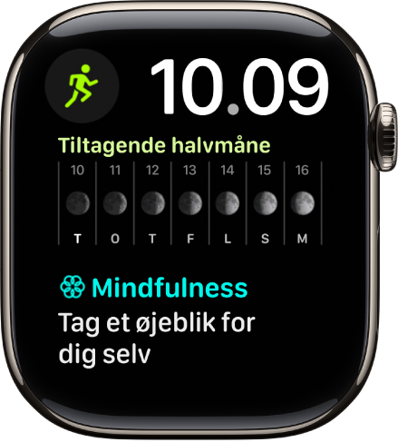 Urskiven Modulær duo, som viser et digitalt ur øverst til højre og tre komplikationer: Træning øverst til venstre, Månefase i midten og Mindfulness nederst.