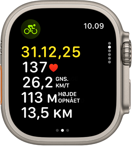 En igangværende cykeltræning viser træningens forløbne tid, puls, gennemsnitshastighed, opnåede stigning og samlede distance.