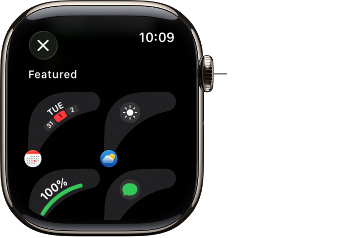 The customize screen for a watch face showing featured complications. Turn the Digital Crown to browse complications.
