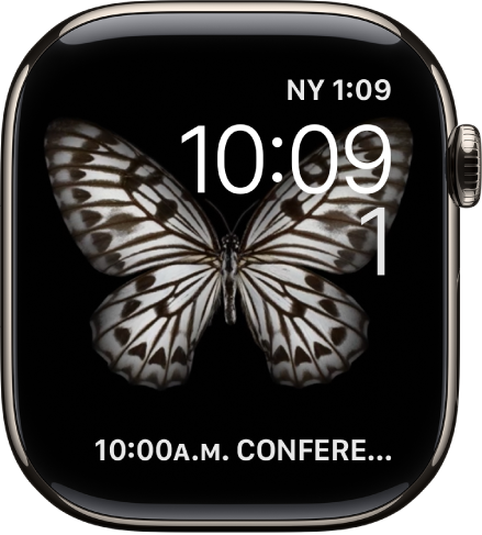 La carátula Movimiento mostrando una medusa. Puedes escoger qué objeto se muestra en movimiento y agregar varias complicaciones. La complicación Temporizador está en la parte superior derecha, la fecha y hora están debajo, y la complicación Cronómetro está en la parte inferior.