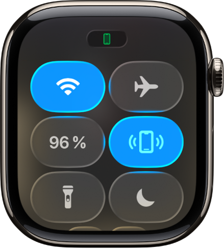 Kontrolni centar s prikazanom tipkom Oglasi iPhone gore desno.