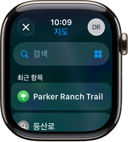 상단 근처에 검색 필드가 있는 지도 앱의 검색 화면. 하단에 최근 검색 목록이 표시됨.