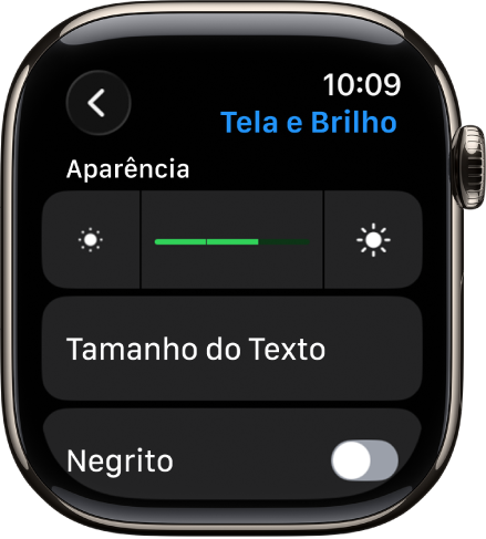Ajustes de Tela e Brilho no Apple Watch, com o controle deslizante de Brilho na parte superior e o botão Tamanho do Texto abaixo.