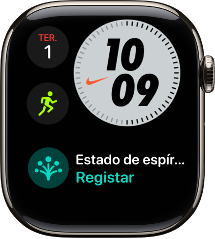 O mostrador “Nike compacto” com o dia e a data à no canto superior esquerdo, as horas no canto superior direito, a complicação “Treino” ao centro à esquerda, e a complicação “Temporizadores”.