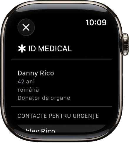 Ecranul „ID medical” afișând numele persoanei, vârsta, limba, statutul de donator de organe și contactele pentru urgențe.
