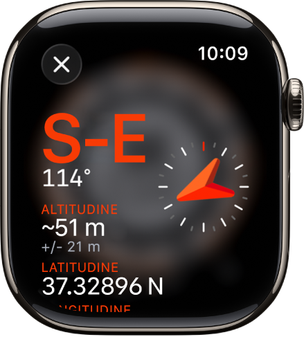 Aplicația Busolă afișând ecranul de informații. Relevmentul apare în centru stânga cu direcția busolei (sud-est) și gradele (114 grade). Înclinația și altitudinea curente sunt afișate dedesubt. Un indicator de busolă este în dreapta. Un buton de închidere este în stânga sus.