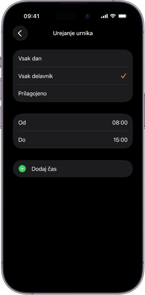 iPhone, ki prikazuje zaslon za urejanje urnika za šolski čas. Možnosti Vsak dan, Vsak delavnik in Prilagodi dneve se prikažejo na vrhu, pri čemer je izbran vsak dan v tednu. Ure od in do so na sredini zaslona, spodaj pa je gumb Dodaj čas.