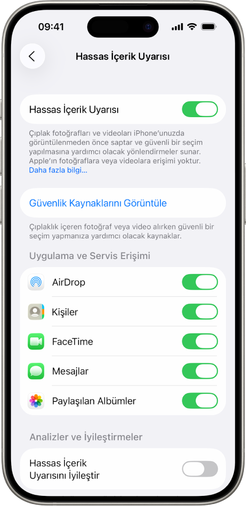 Hassas İçerik Uyarısı ekranını gösteren bir iPhone.