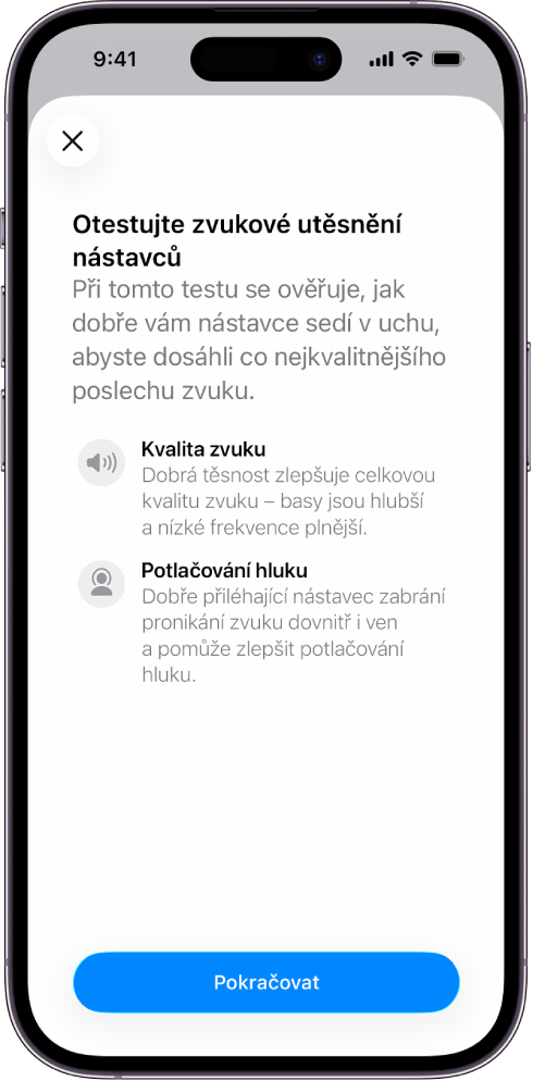 Displej iPhonu se zobrazeným testem akustické těsnosti AirPodů Pro 3