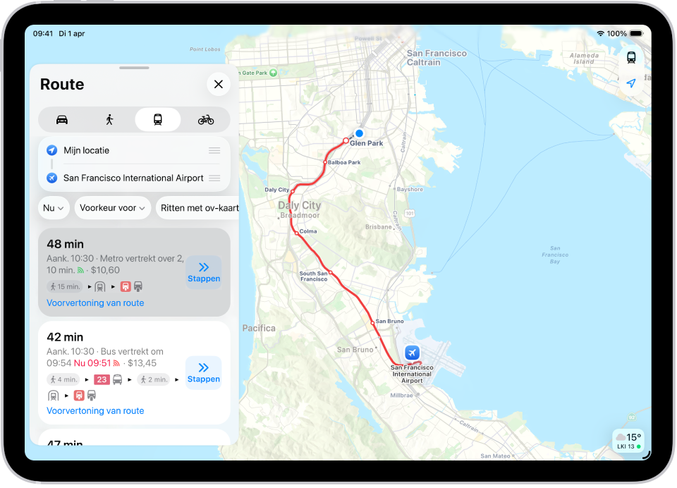 Een kaart met een ov-route. In een routekaart aan de linkerkant zie je Start-knoppen voor diverse mogelijke routes.
