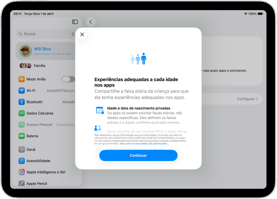 Tela de Ajustes do iPad mostrando o ajuste de Experiências adequadas a cada idade nos apps, que explica como ajudar crianças a obter experiências apropriadas em apps ao compartilhar suas faixas etárias.