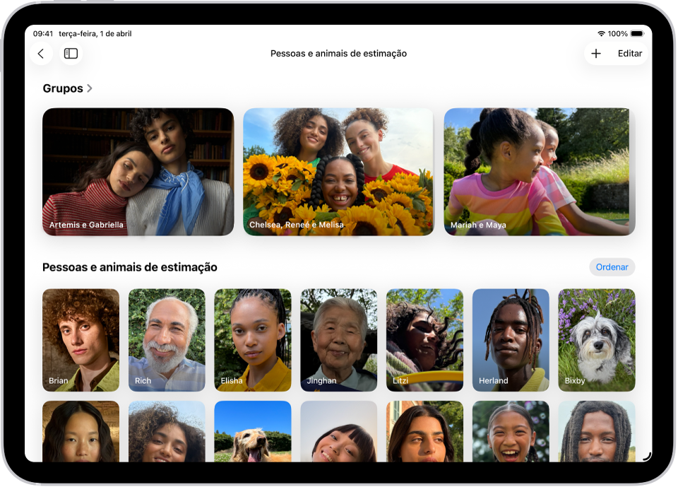 A coleção Pessoas e animais de estimação está aberta na aplicação Fotografias. Na parte superior do ecrã estão os grupos e, depois, pessoas e animais de estimação individuais.