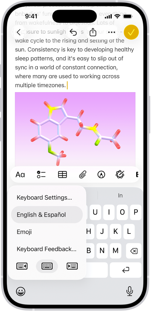 Izvēlne Keyboard Settings ir atvērta, un ir redzamas vairākas tastatūras opcijas: angļu un spāņu, emocijzīmes un Keyboard Feedback.