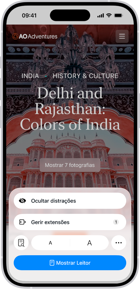 No Safari, foi dado um toque no botão “Menu Página” num site e são reveladas opções, incluindo “Gerir extensões” junto à parte inferior do ecrã.