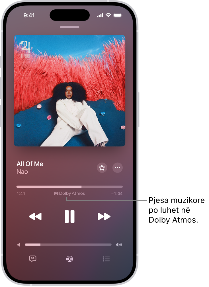 Ekrani Now Playing tregon ikonën Dolby Atmos për këngën që po luhet.