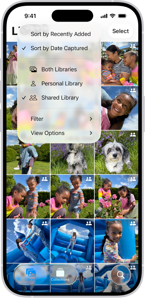 iCloud Shared Photo Library у апликацији Photos. У доњем левом углу је изабрано дугме Shared Library, а и изабрана је опција Shared Library на листи опција библиотеке. У горњем десном углу сваке фотографије приказане у библиотеци је ознака дељене библиотеке.