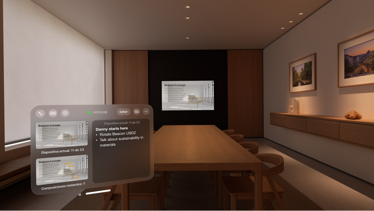 App Keynote del Apple Vision Pro con el ambiente de sala de conferencias y la pantalla del presentador vista desde la posición del espectador.