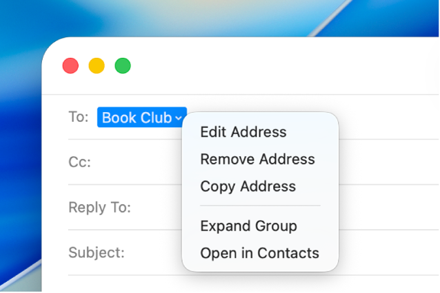 Email di Mail, yang menampilkan daftar di bidang Ke dan menu pop-up yang menampilkan perintah Bentangkan Grup.