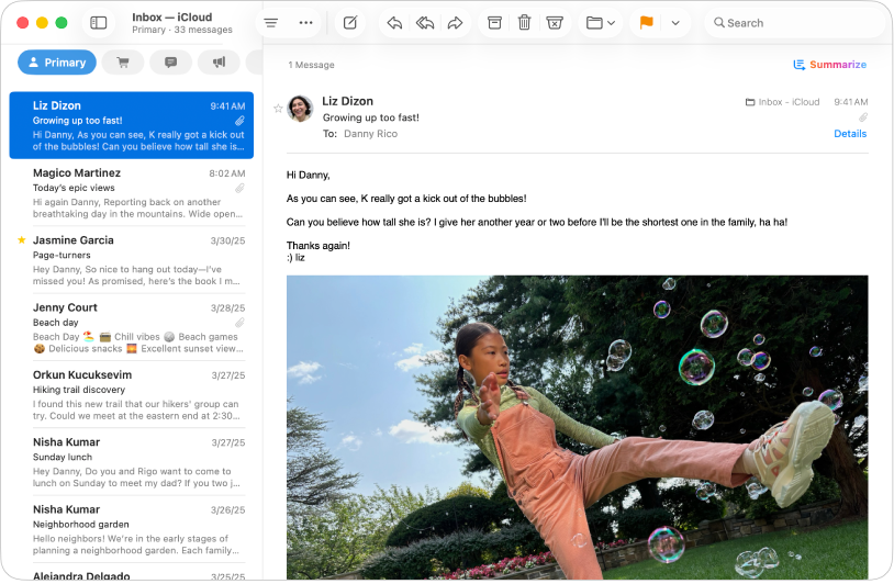 Finestra de l’app Mail en què es mostra un missatge de la llista de missatges “Principal”