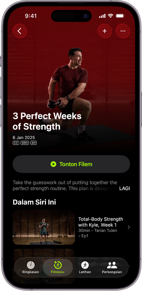 Skrin Apple Fitness+ menunjukkan program latihan. Tajuk program, butang untuk menonton pratonton program dan perihalan berada di bahagian tengah skrin. Baris episod latihan berada di bahagian bawah skrin.