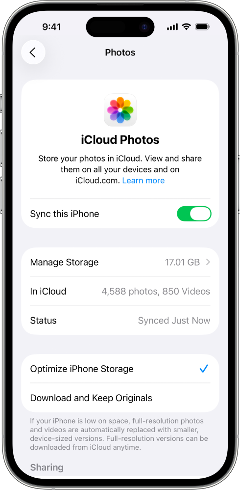 La pantalla de Fotos en iCloud en los ajustes de iCloud. La sincronización de este iPhone está activada.