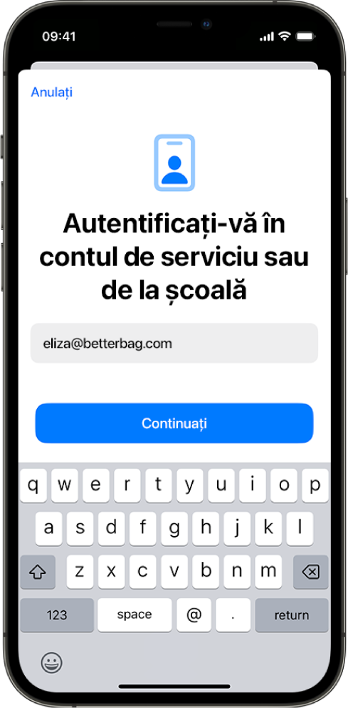 Ecranul unui iPhone afișând interfața Înscriere utilizator.