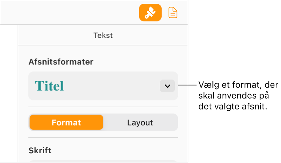 Lokalmenuen Afsnitsformater i indholdsoversigten Format. Afsnitsformatet Overskrift med en rød fed skrift er valgt.