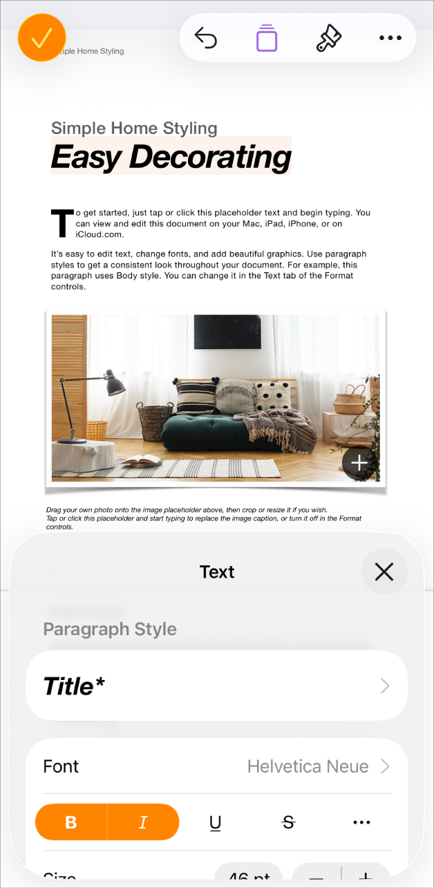 Într-un document deschis este selectat text, iar opțiunile pentru text sunt afișate în partea de jos.