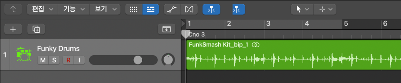 그림. 선택된 오디오 트랙을 보여주는 트랙 영역.