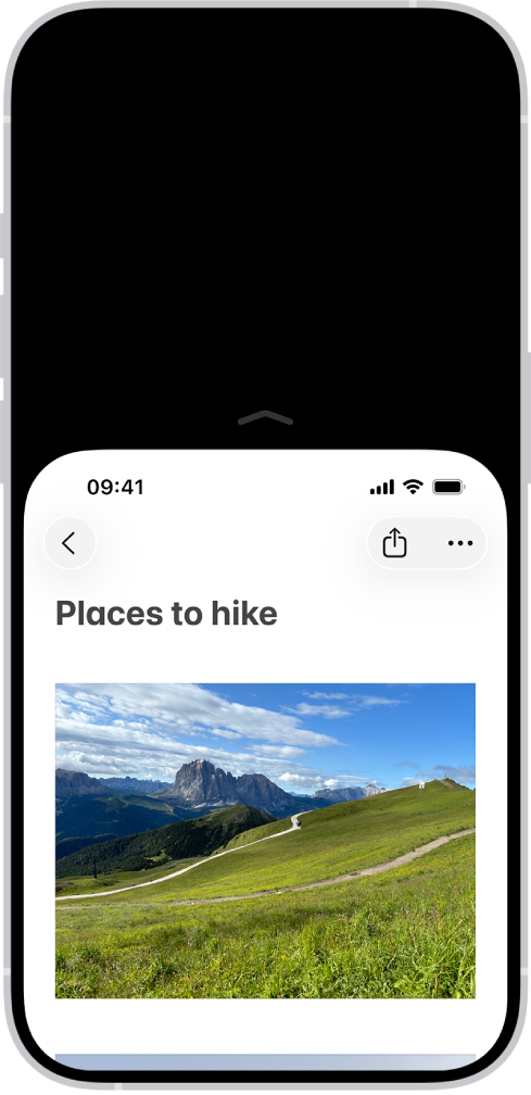 iPhone-skjermen med Rask tilgang aktivert. Toppen av skjermen er flyttet ned, slik at du får tilgang med tommelen din.