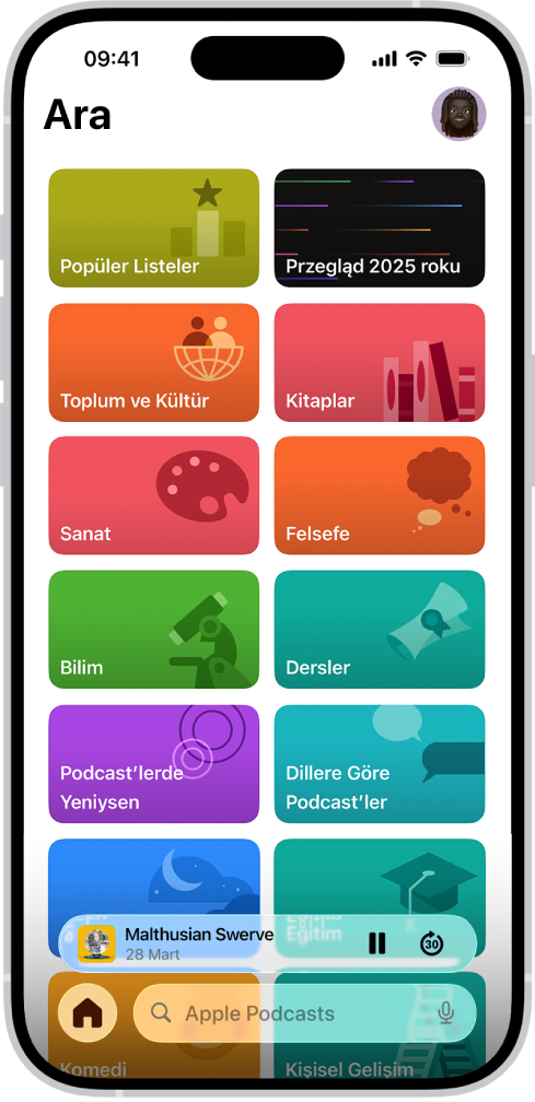 Podcast’ler uygulamasındaki Ara sekmesi, podcast kategorilerini gösteriyor. Ekranın en altında Mini Çalar var. Onun altında Ana Sayfa, Yeni, Arşiv ve Arama sekmeleri bulunuyor.