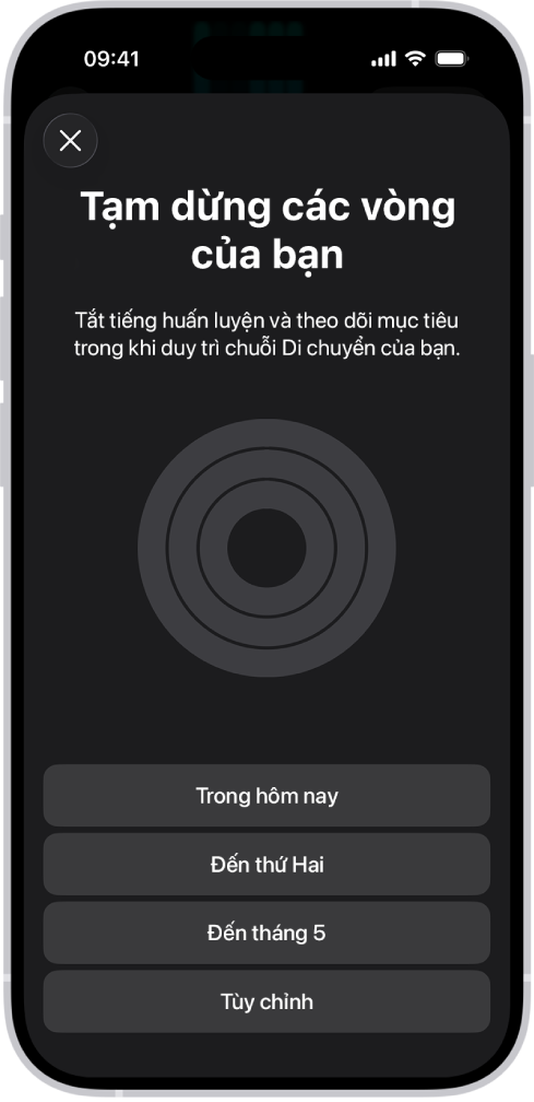 Màn hình Tạm dừng các vòng của bạn trong Thể dục đang hiển thị các tùy chọn để tạm dừng các vòng Hoạt động.