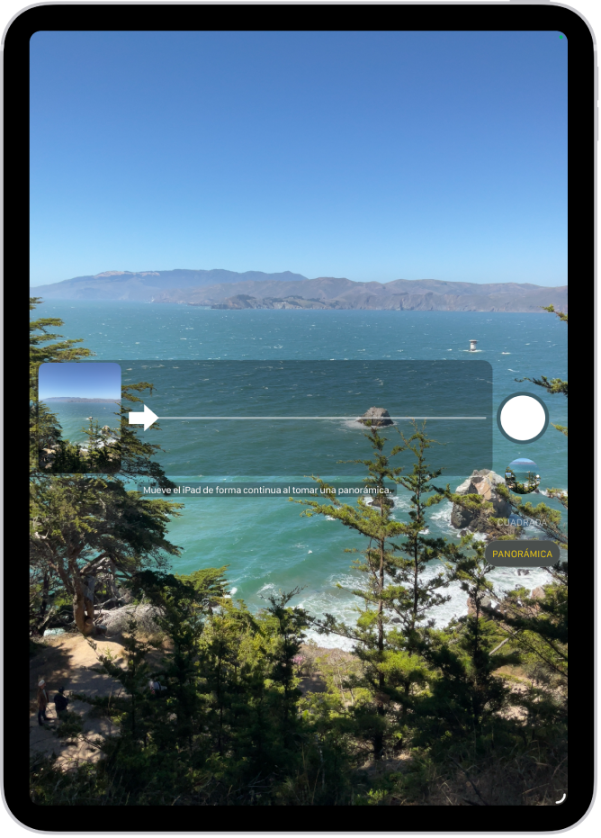 Cámara en modo Panorámica. Una flecha, a la izquierda del centro, apunta hacia la derecha para mostrar la dirección de la panorámica.