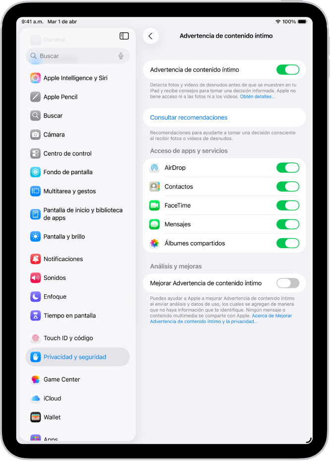 La configuración de Advertencia de contenido íntimo con un botón llamado Consultar recomendaciones y un botón llamado Mejorar Advertencia de contenido íntimo para compartir los datos de uso y análisis con Apple.