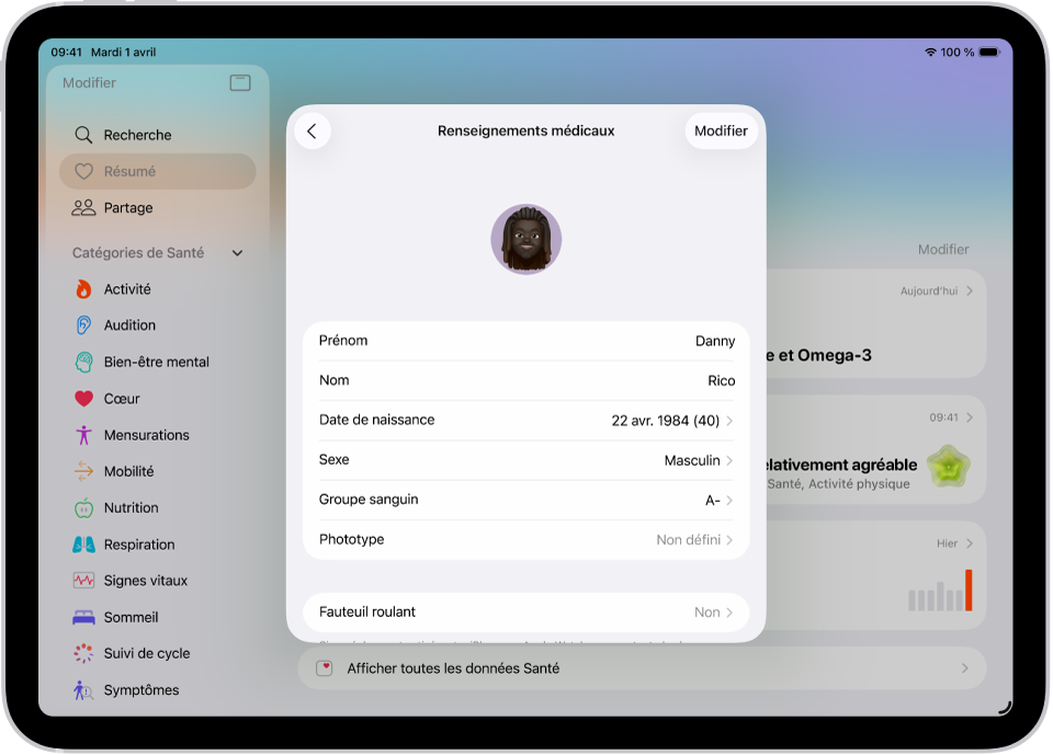 L’écran « Renseignements médicaux » qui inclut des champs pour le nom, la date de naissance, le sexe, le groupe sanguin et d’autres informations.