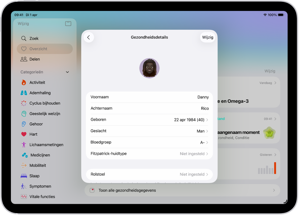 Het scherm 'Gezondheidsdetails', met velden voor naam, geboortedatum, bloedgroep en andere informatie.